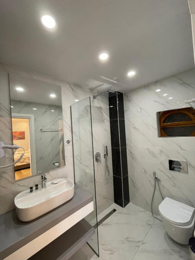 Blue Bay Hotel Σαράντα Εξωτερικό φωτογραφία