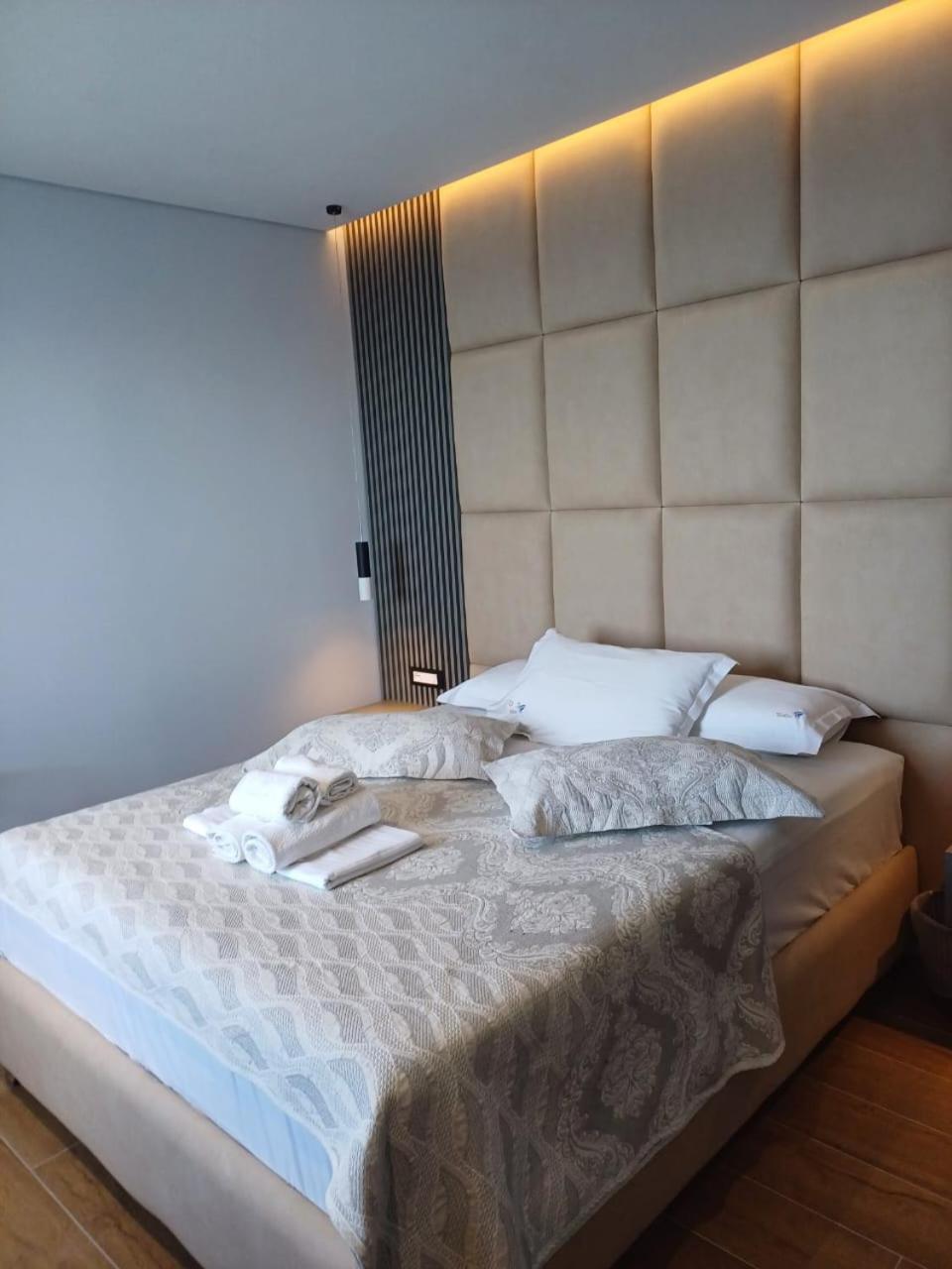 Blue Bay Hotel Σαράντα Εξωτερικό φωτογραφία