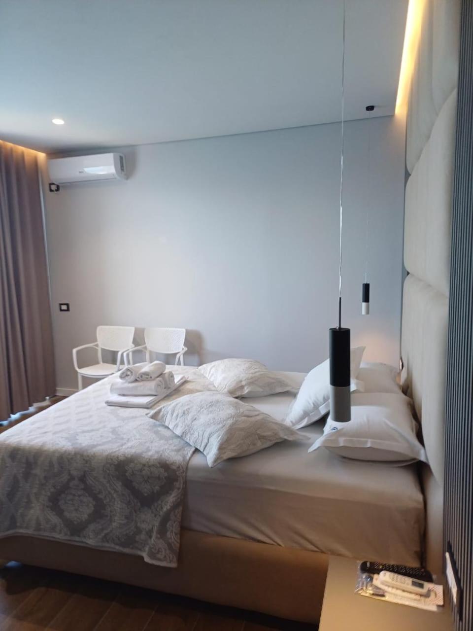 Blue Bay Hotel Σαράντα Εξωτερικό φωτογραφία
