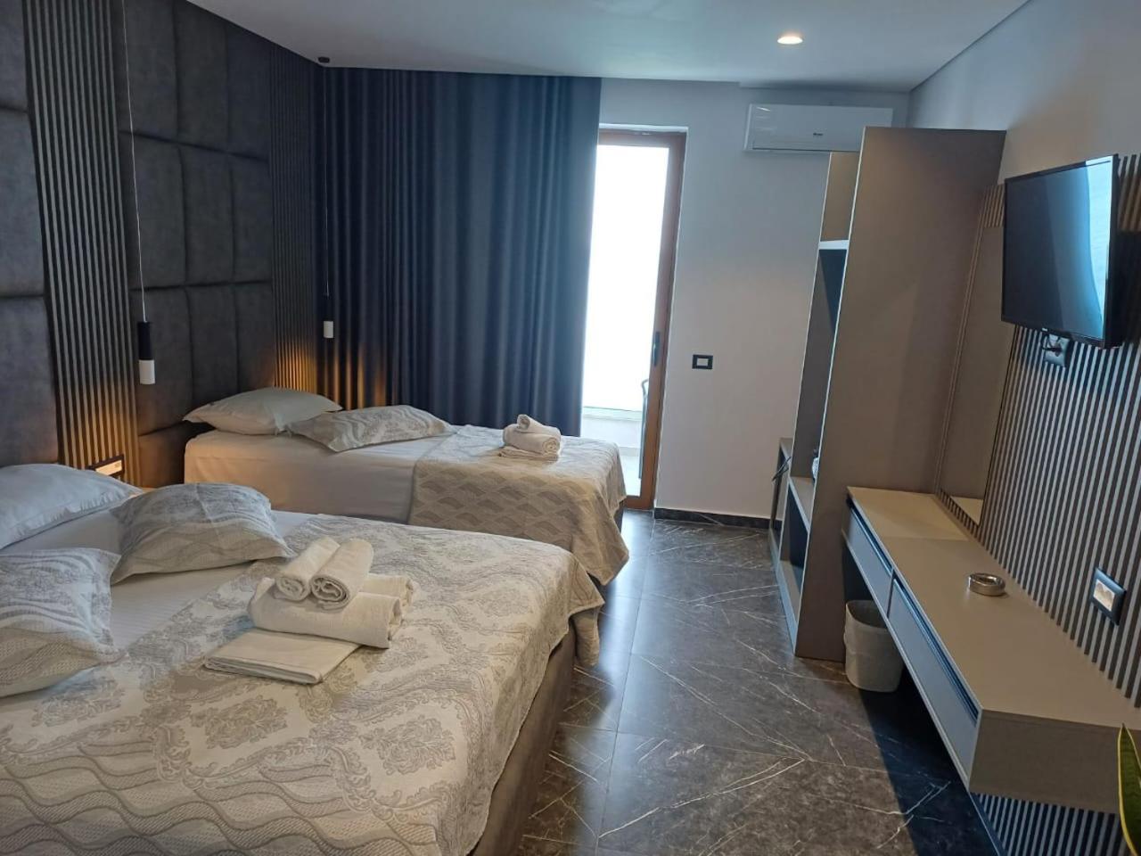 Blue Bay Hotel Σαράντα Εξωτερικό φωτογραφία