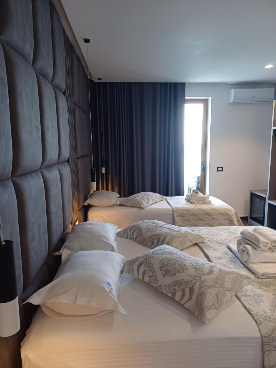Blue Bay Hotel Σαράντα Εξωτερικό φωτογραφία