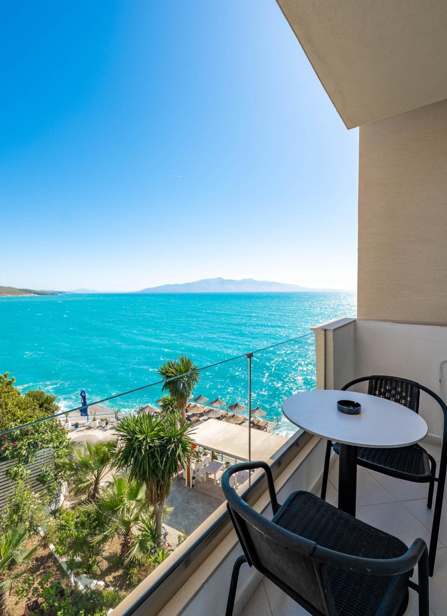 Blue Bay Hotel Σαράντα Εξωτερικό φωτογραφία
