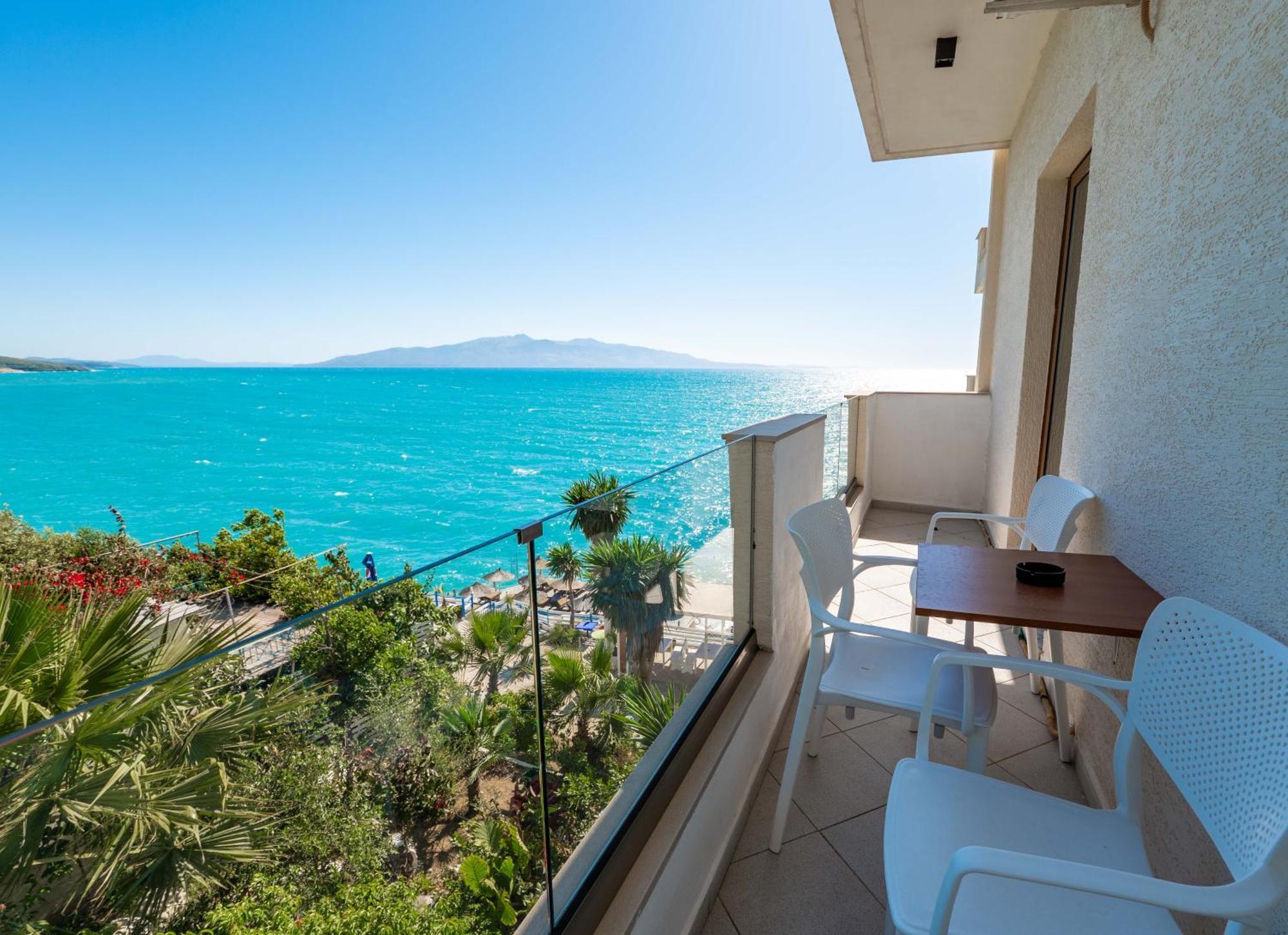 Blue Bay Hotel Σαράντα Εξωτερικό φωτογραφία