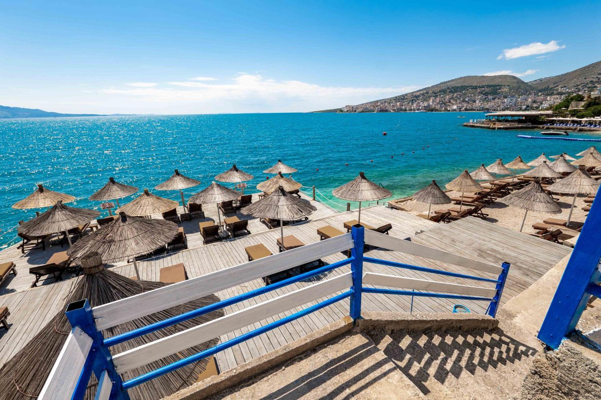 Blue Bay Hotel Σαράντα Εξωτερικό φωτογραφία