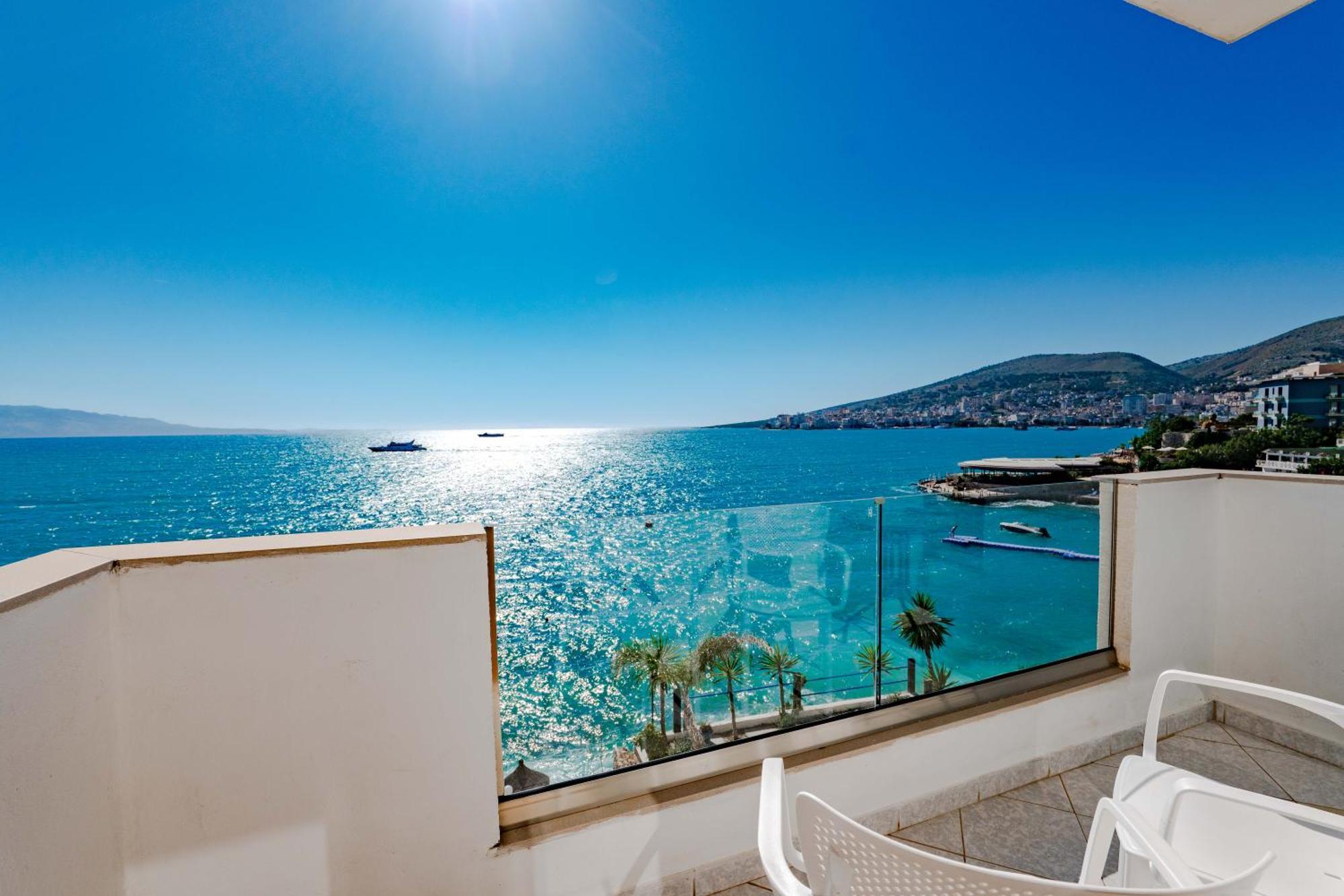 Blue Bay Hotel Σαράντα Εξωτερικό φωτογραφία