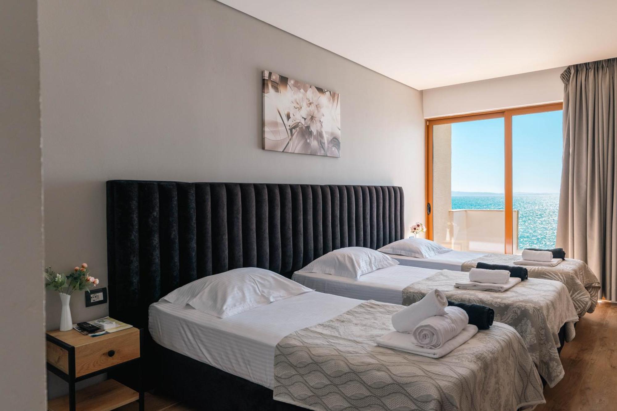 Blue Bay Hotel Σαράντα Εξωτερικό φωτογραφία